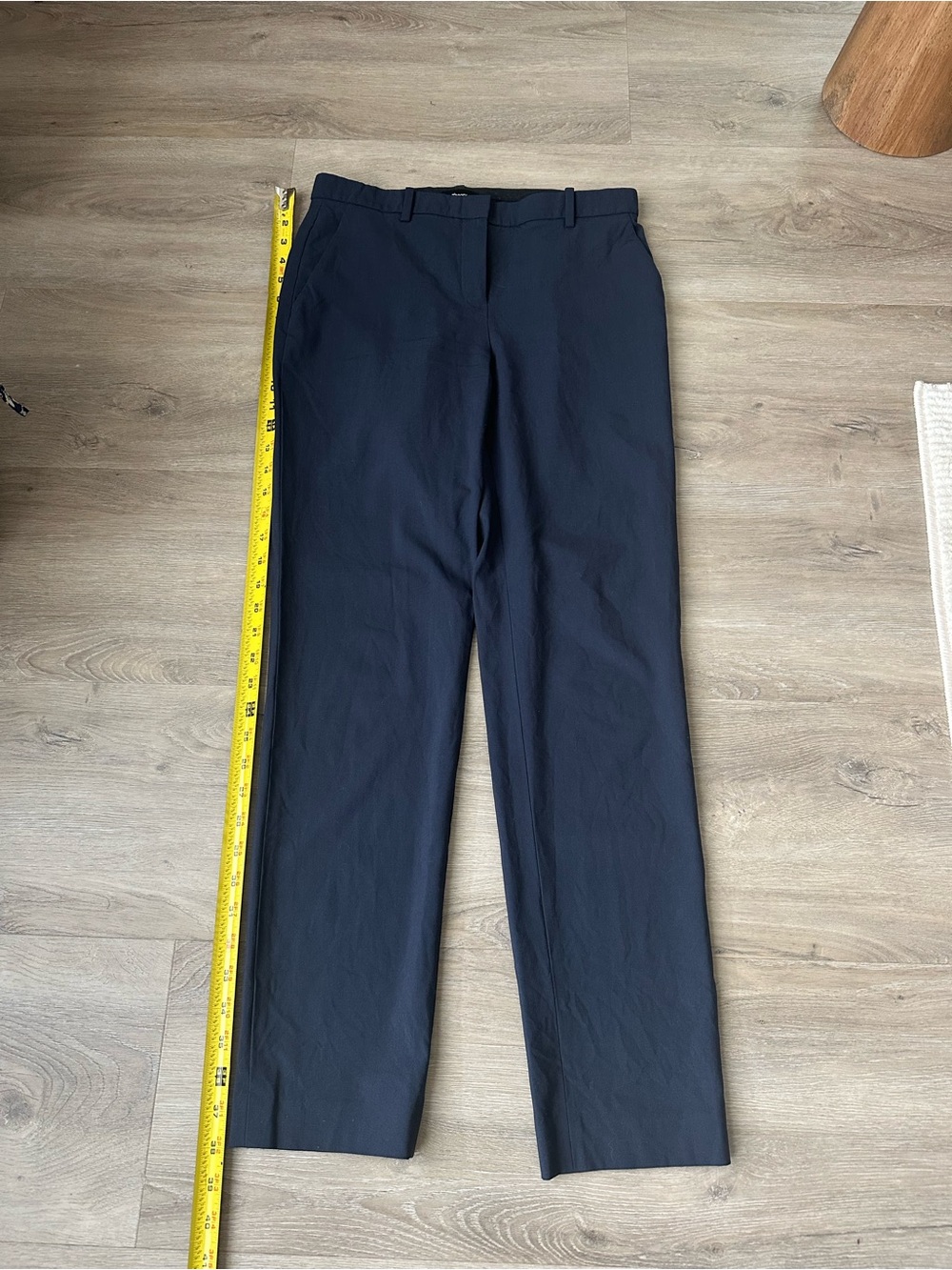 Theory Women’s  Navy Straight-Leg Dress Pants size 2.  Matching Jacket in closet